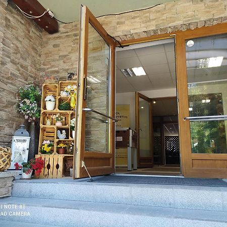 רוז'ומברוק Apartmanovy Dom Fatrapark 1- Ap 318, Ap 306 Mezonet מראה חיצוני תמונה